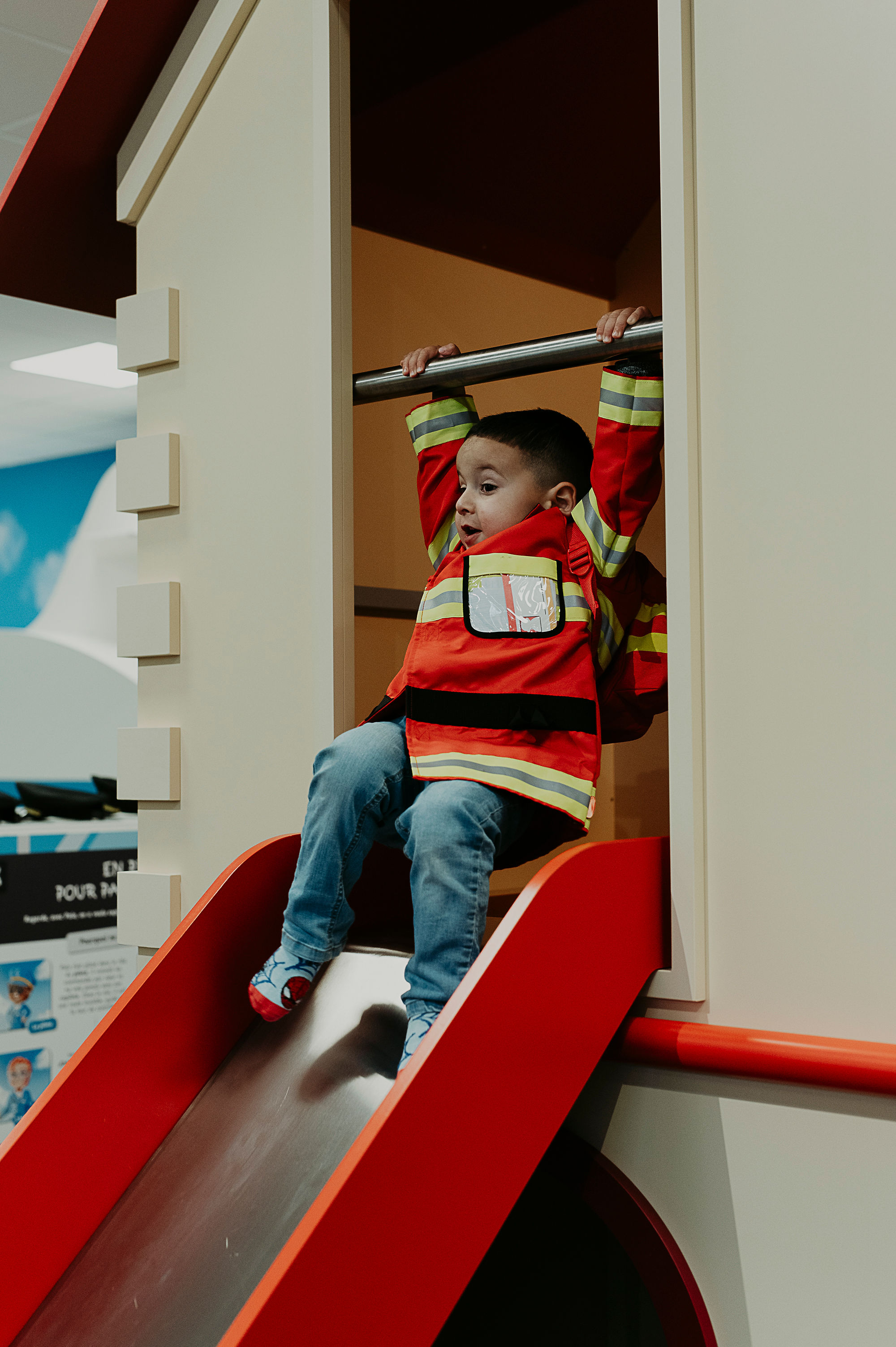 Enfant jouant à Palomano